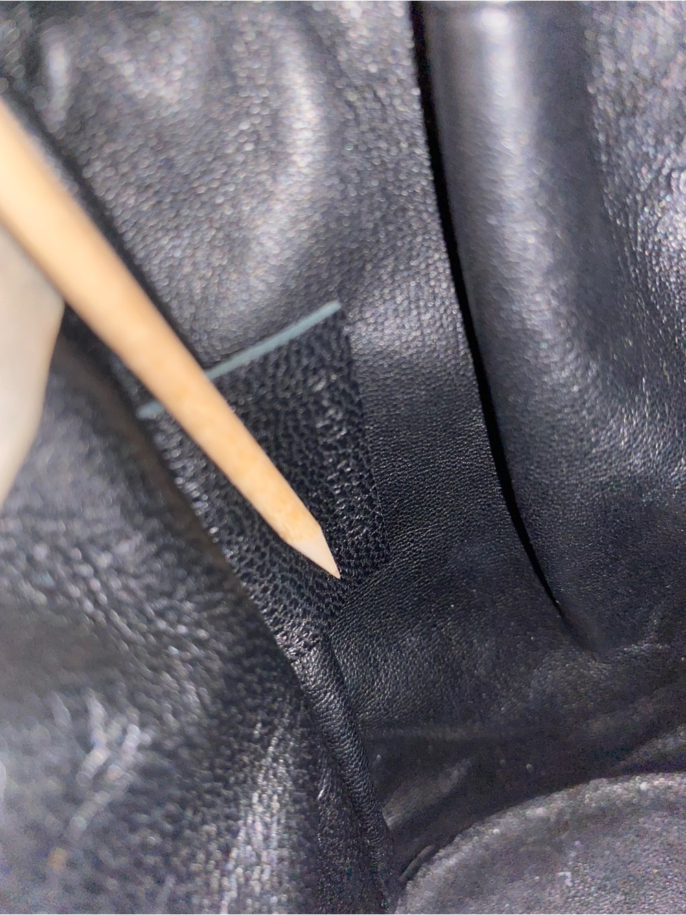 Chloe Mini Luella Bucket Crossbody Bag in Bi-Color Leather - Picture 6 of 7